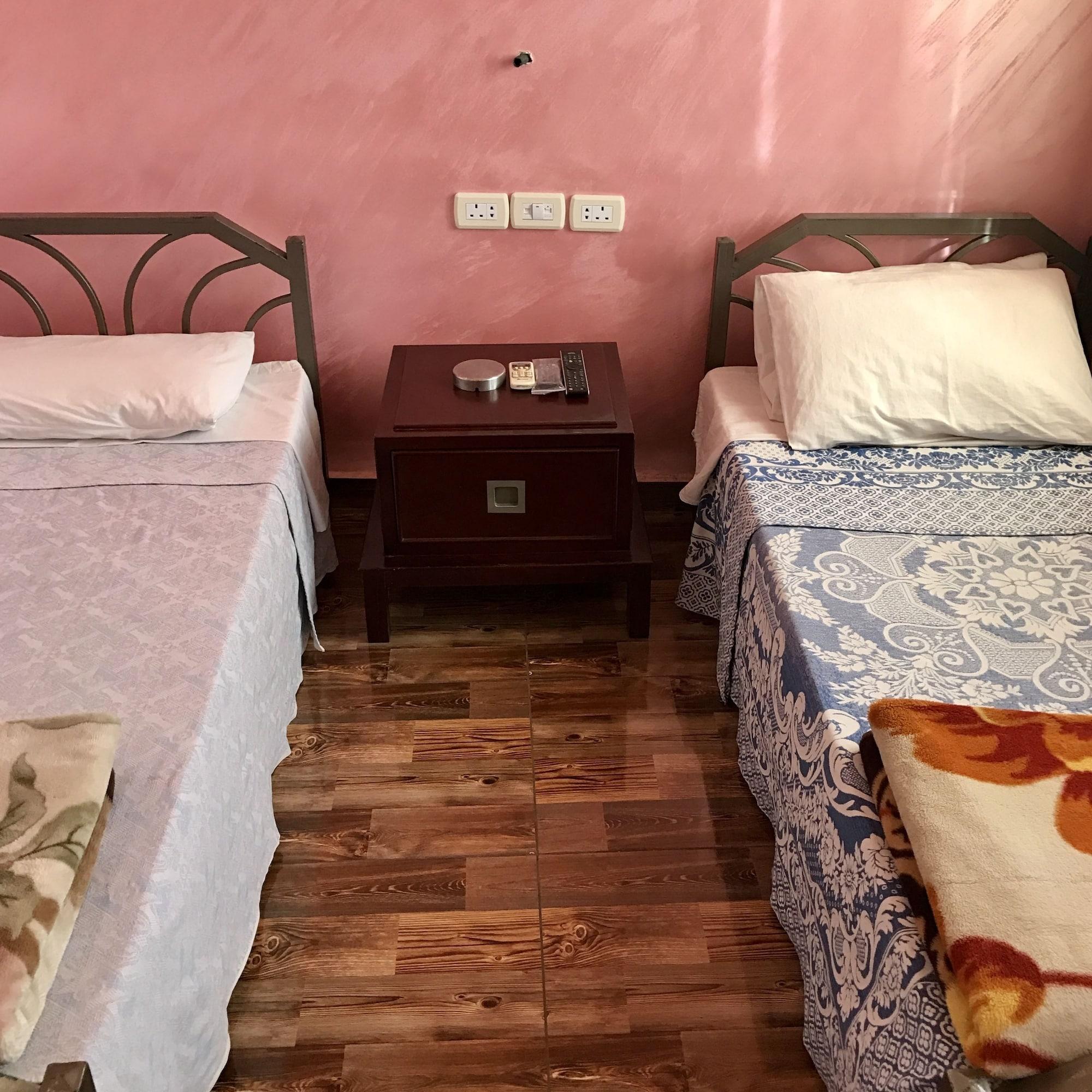 Sun Rise Hotel & Hostel & Tours Амман Екстер'єр фото