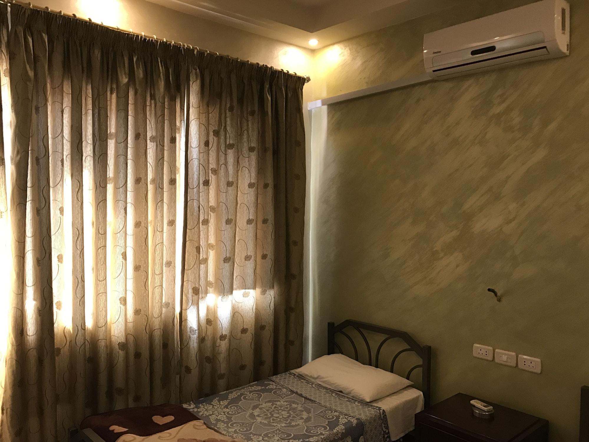 Sun Rise Hotel & Hostel & Tours Амман Екстер'єр фото