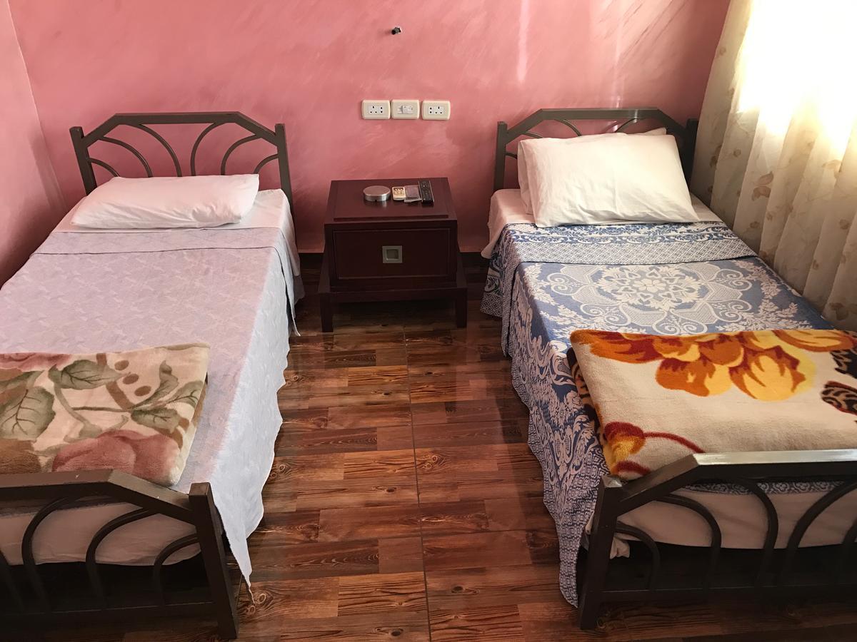 Sun Rise Hotel & Hostel & Tours Амман Екстер'єр фото