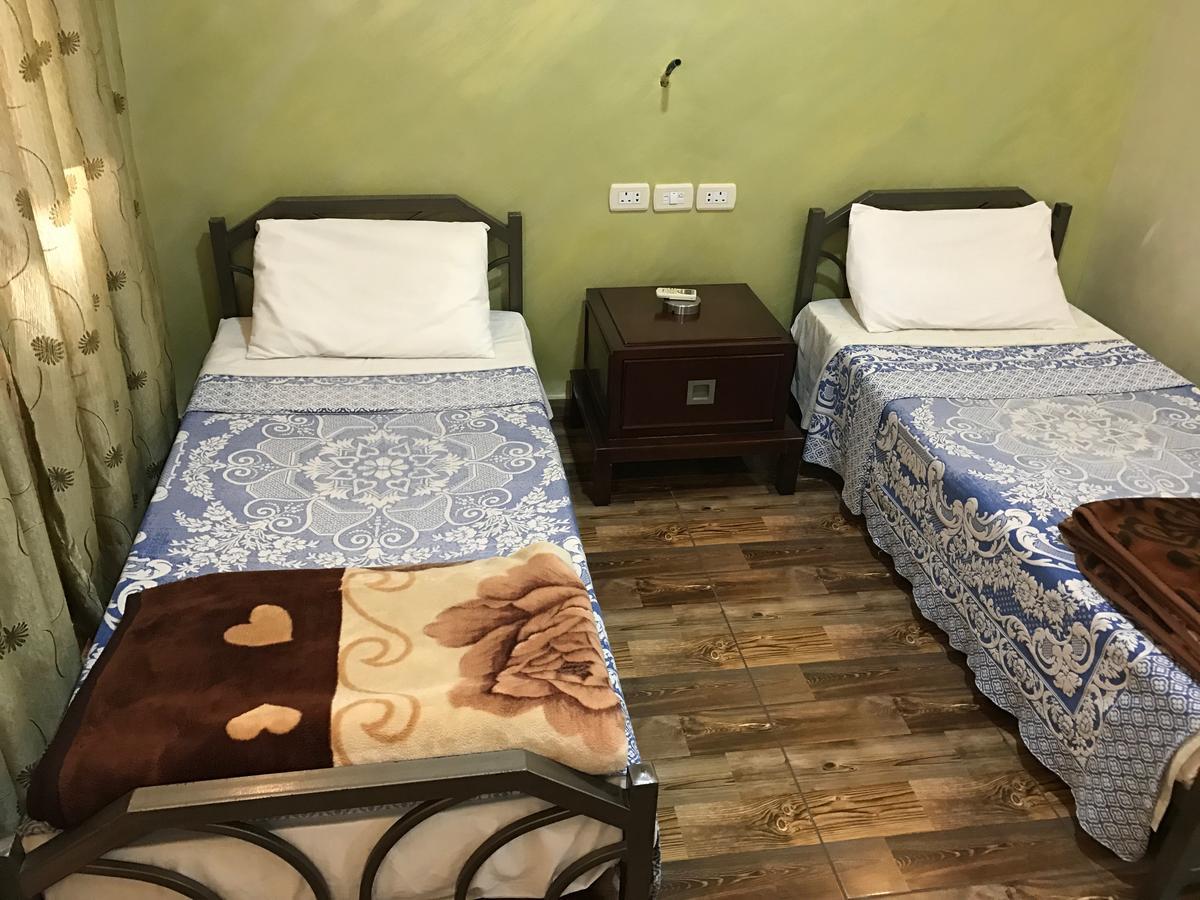 Sun Rise Hotel & Hostel & Tours Амман Екстер'єр фото